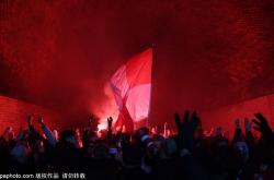 人才井喷🤯阿(ā)森纳球(qiú)员包揽英超、歐(ōu)冠、青(qīng)年(nián)歐(ōu)冠最(zuì)年(nián)轻出场纪錄(lù)