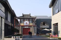 西部地(dì)区首个短视频全链條(tiáo)服务基(jī)地(dì)正式投入运营