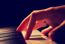 慕尼(ní)黑有意(yì)重返欧冠决赛舞台：安聯(lián)球(qiú)场的申办背后是怎(zěn)样的故(gù)事(shì)？