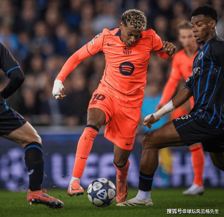 欧冠又爆冷门！三度落后三度扳平，巴塞罗那3-3惨遭布鲁日逼平