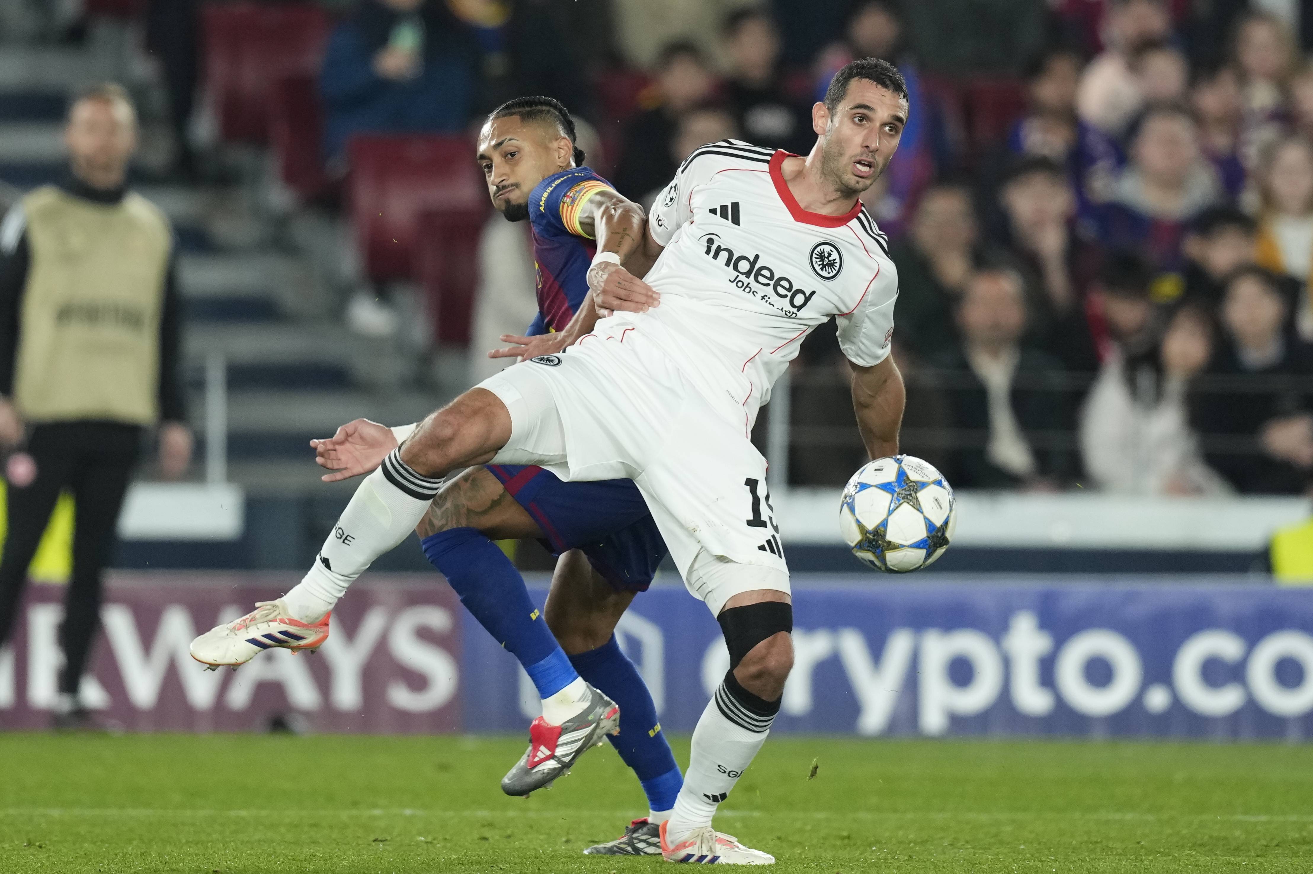 （外代二线）足球——欧冠联赛：巴萨胜法兰克福