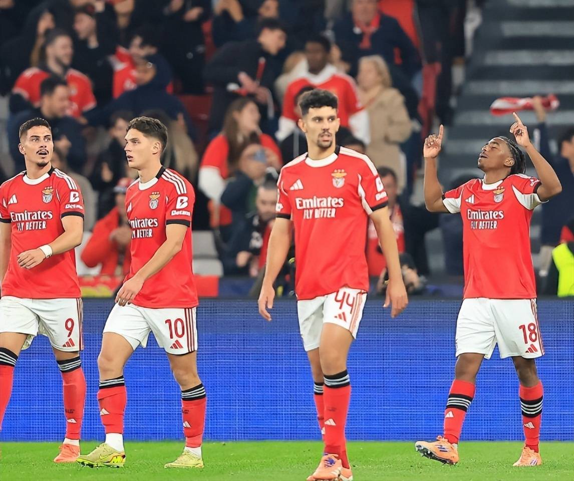 本菲卡2:0战胜那不勒斯，穆里尼奥有望迎来第3座欧冠奖杯