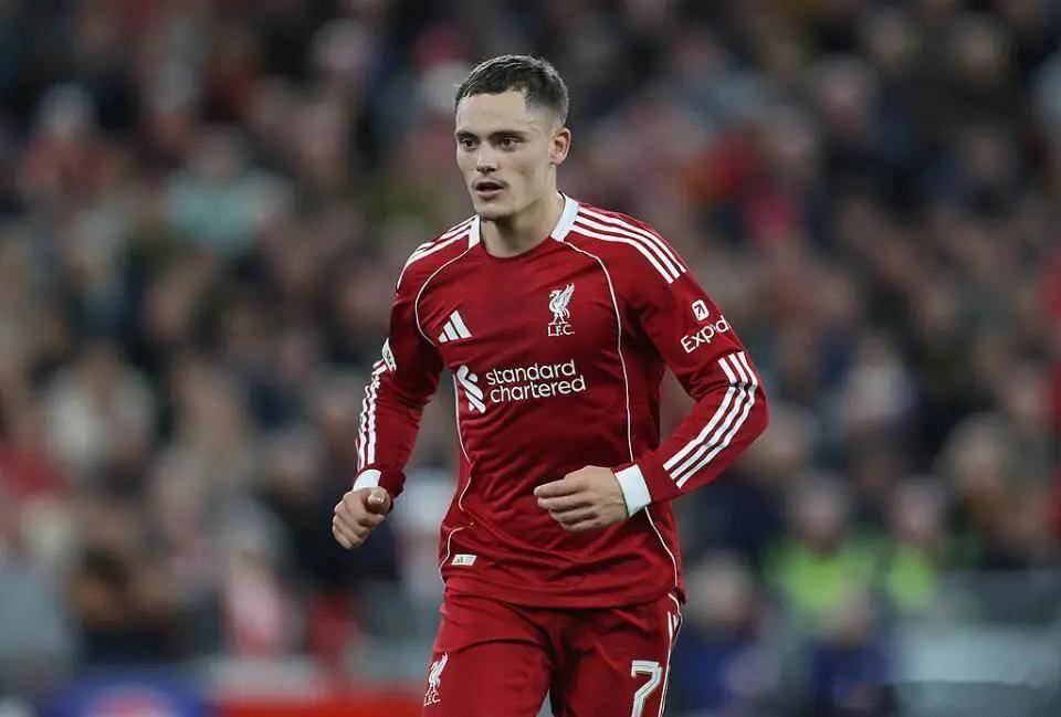 欧冠狂欢一夜：利物浦压哨绝杀国米，拜仁+巴萨翻盘，切尔西惨遭冷门