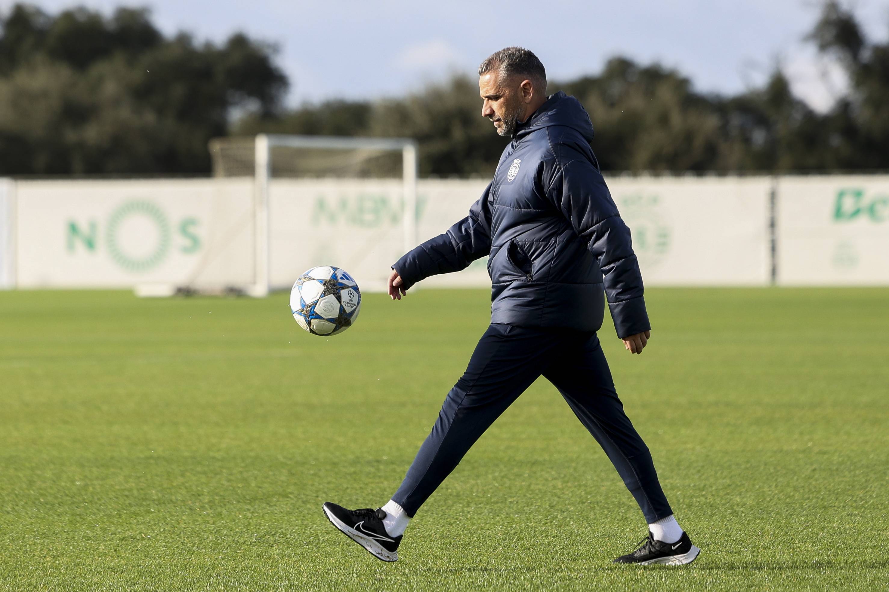 （外代二线）足球——欧冠联赛：葡萄牙体育赛前备战