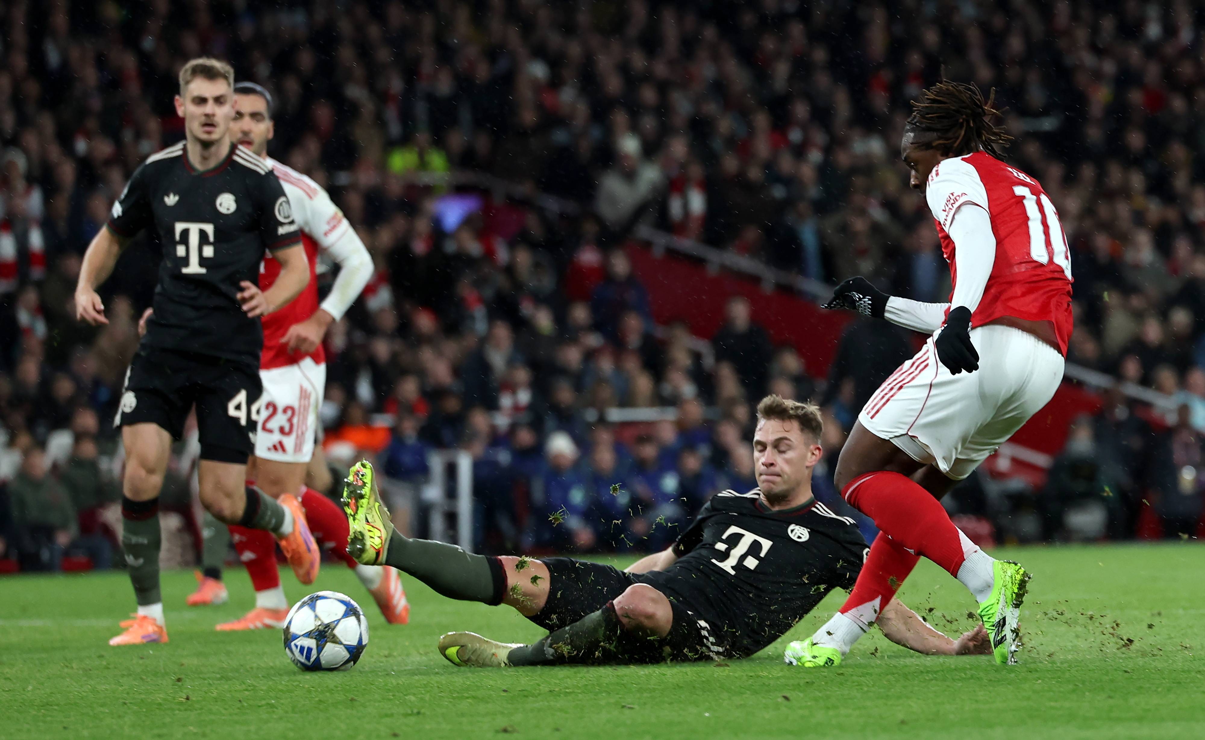 （外代二线）足球——欧冠联赛：阿森纳胜拜仁